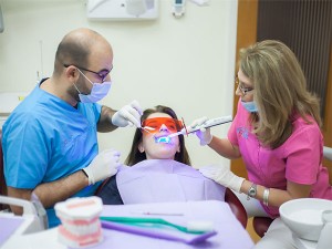 DentalSmiles | Οδοντιατρική Κλινική - Κολωνάκι